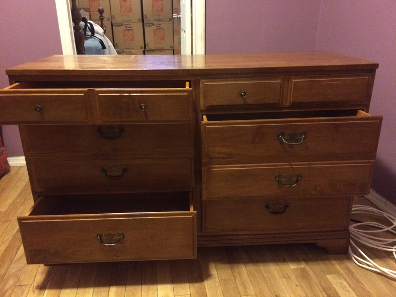 Illustration for article titled Any New Yorkers In Need of Some (Essentially Free) Furniture?